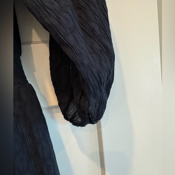 Navy Off-the-Shoulder Maxi Dress w/ Sleeves - Picture 4 of 11